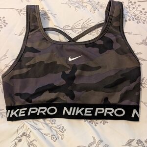 Nike Pro Camo Sports Bra